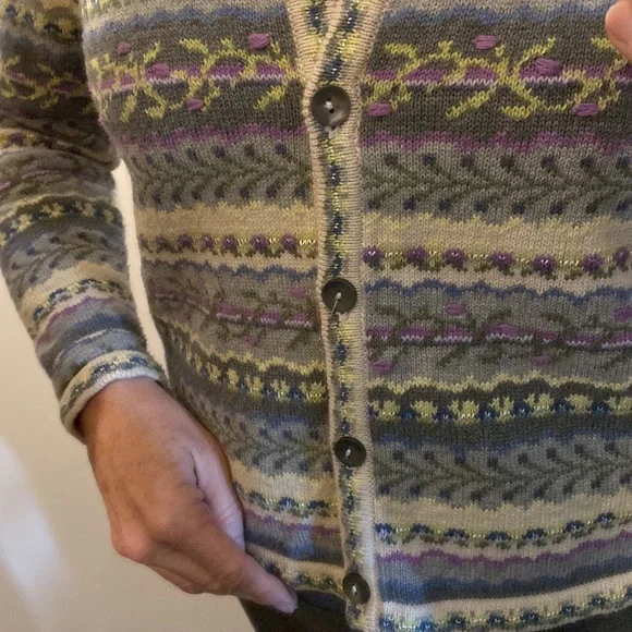 VINTAGE APPLESEEDS 100% cotton knit cardigan sweater. Size US petites small (SP) - Picture 2 of 10